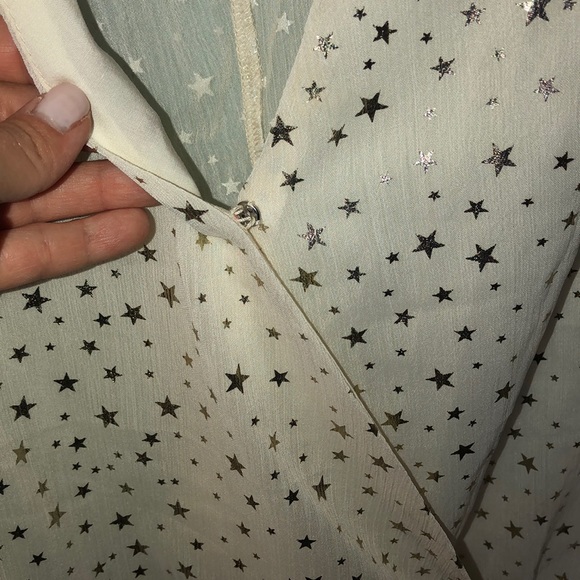 NWOT Vici Dolls Metallic Star V-Neck Blouse - Picture 3 of 4